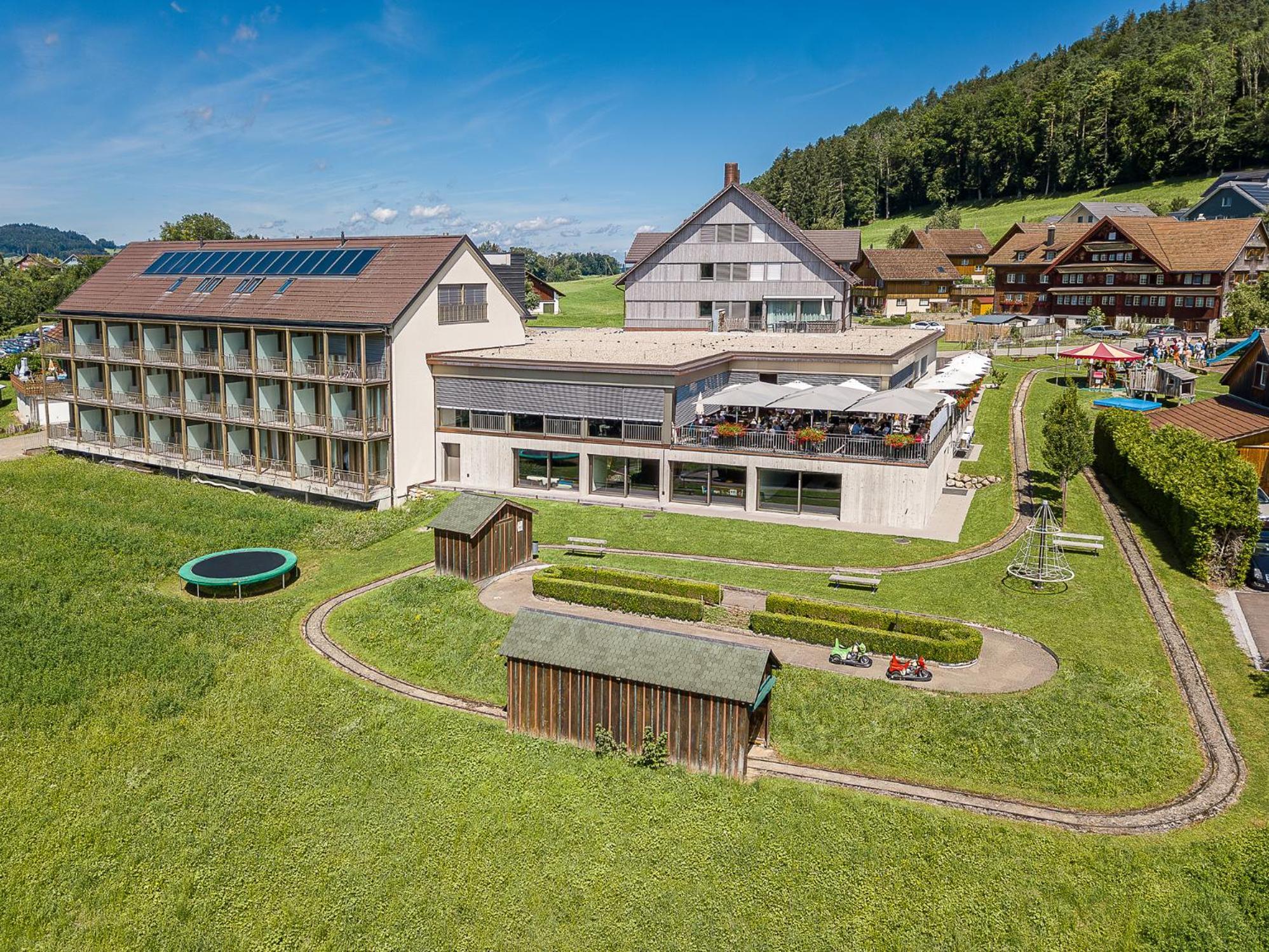 Roessli Tufertschwil Hotel 3*