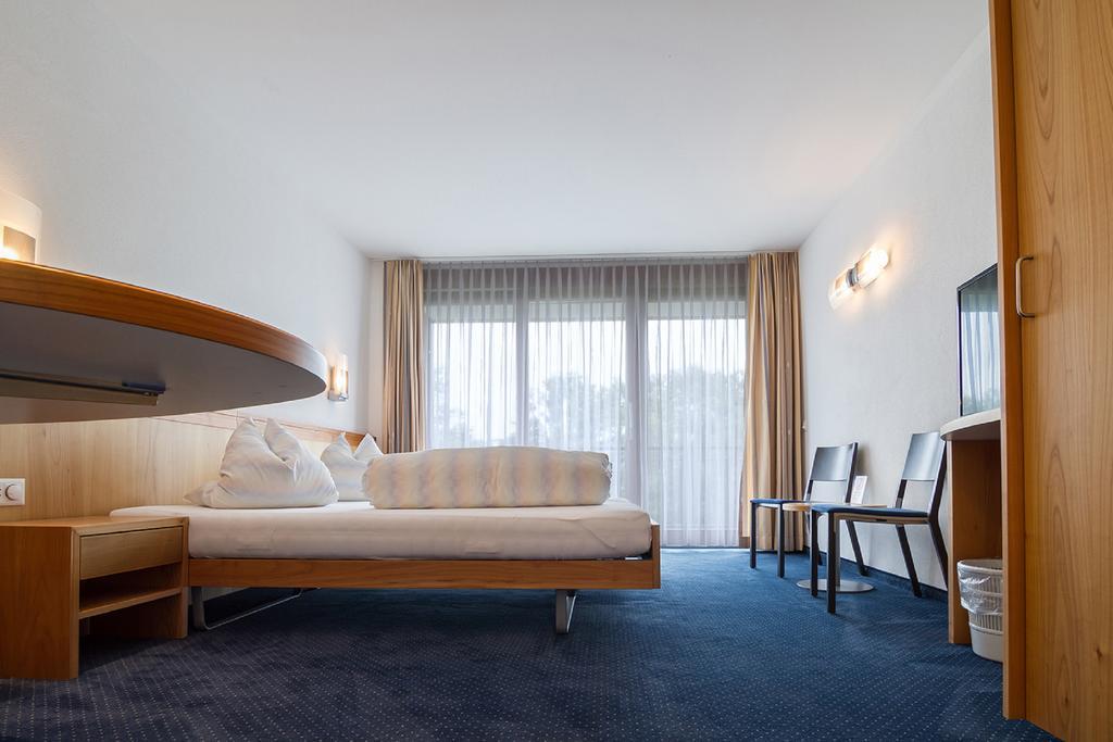 Hotel Roessli Tufertschwil 3*